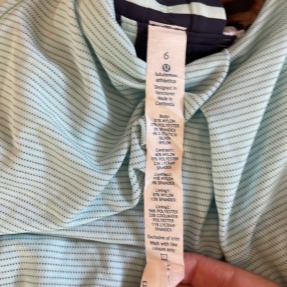 Lululemon workout set - Picture 4 of 6